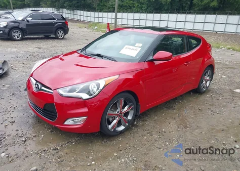 2016 Hyundai Veloster z USA, uszkodzony, nr VIN KMHTC6AD1GU295617